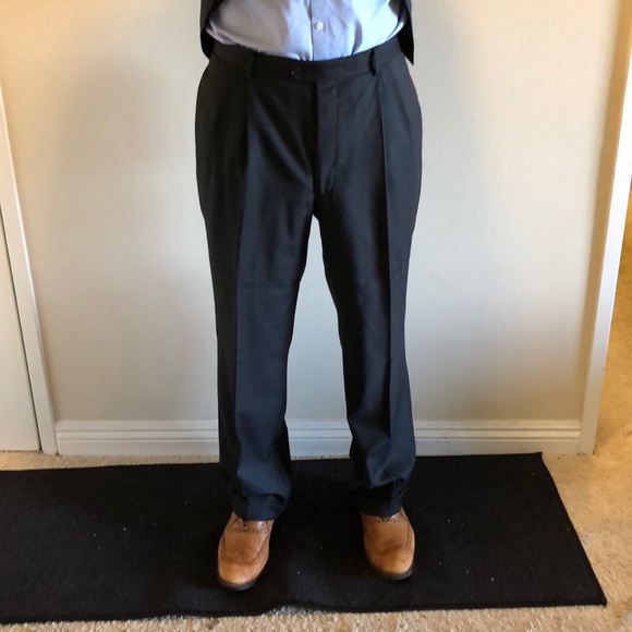 Brand New! Dark Gray Suit - Picture 4 of 5